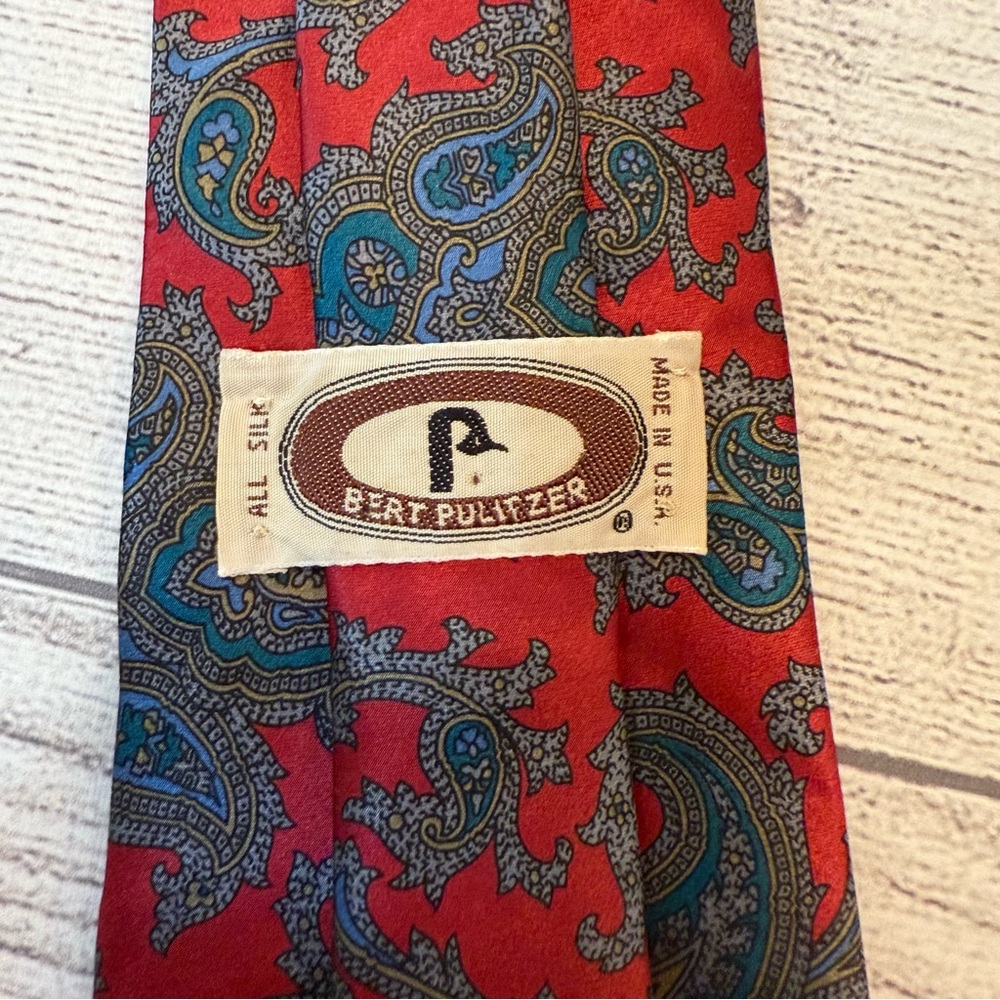 Burt Pulitzer Elegant Paisley Red and Blue Tie